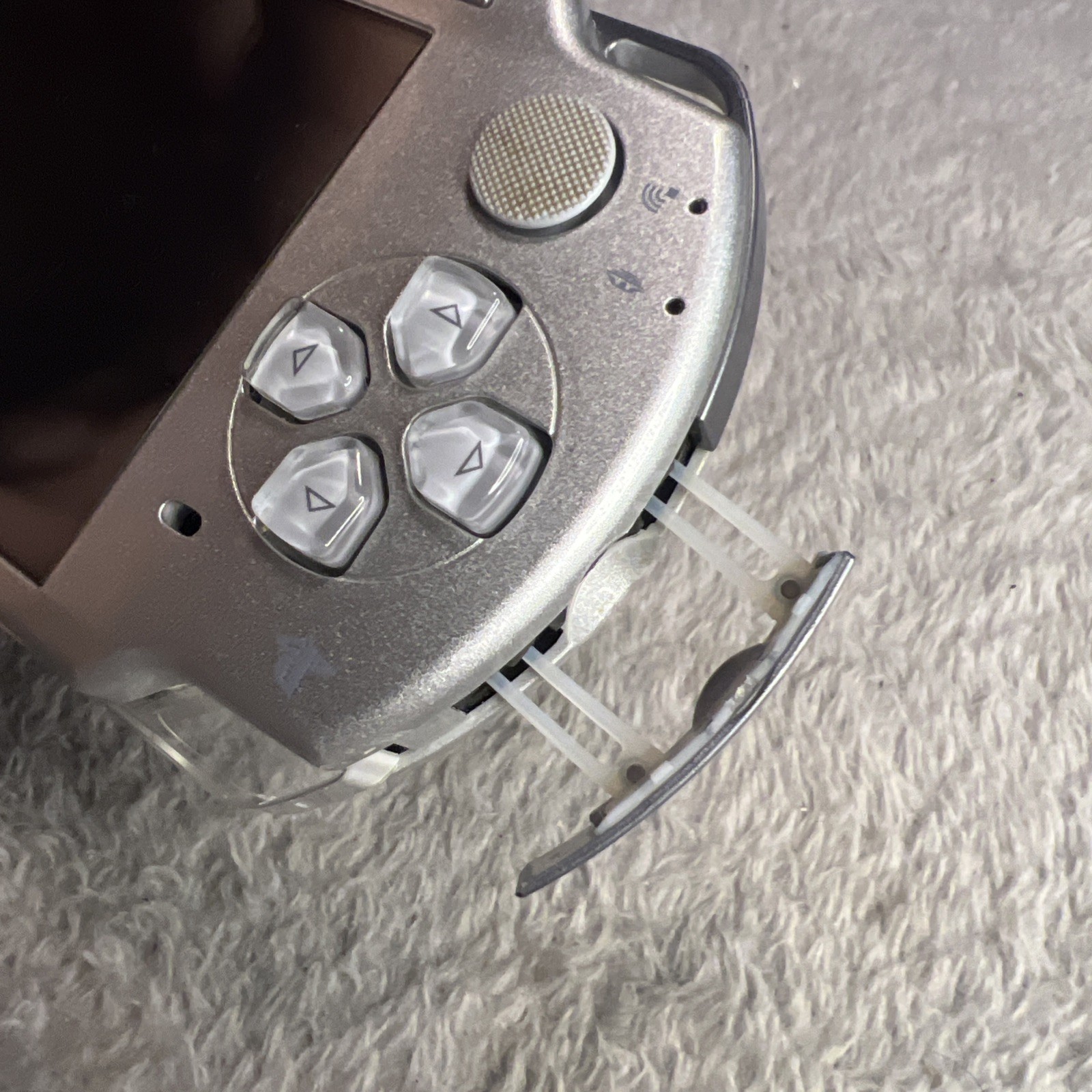 Sony PSP 2001 Portable Mystic Silver Handheld System – Charger Included. No Batt