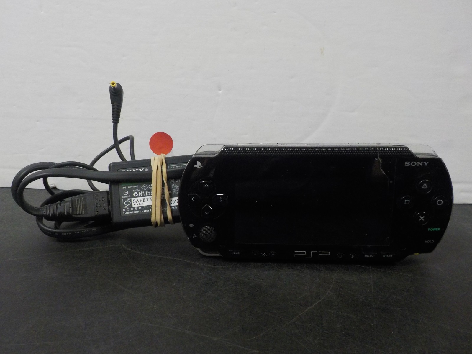 G1212 Sony Playstation PSP 3001 Piano Black Handheld System Console repair