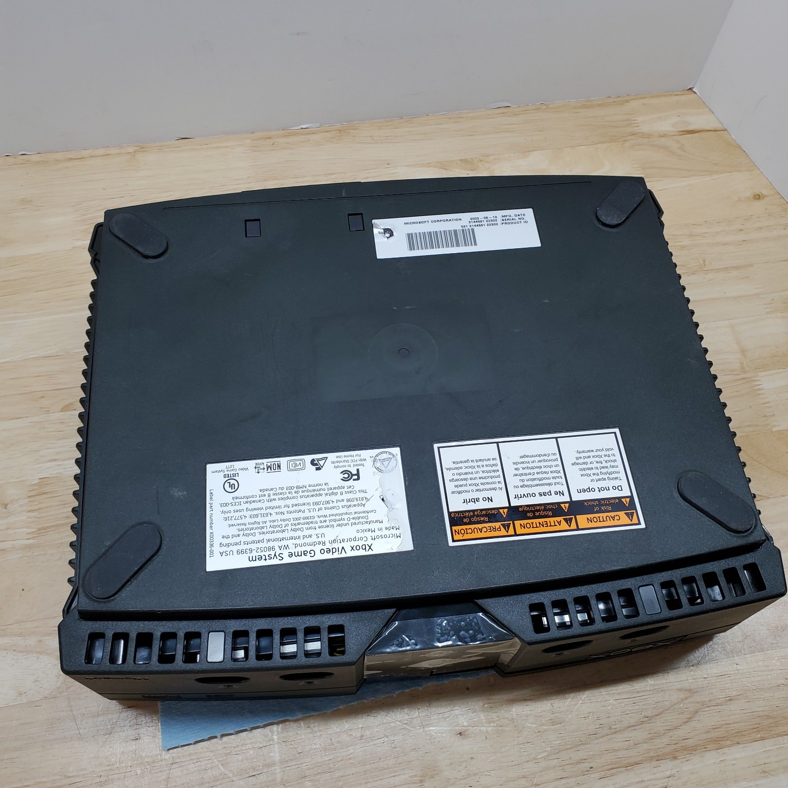 Microsoft Original Xbox Console Only, Not Working – FOR PARTS OR REPAIR