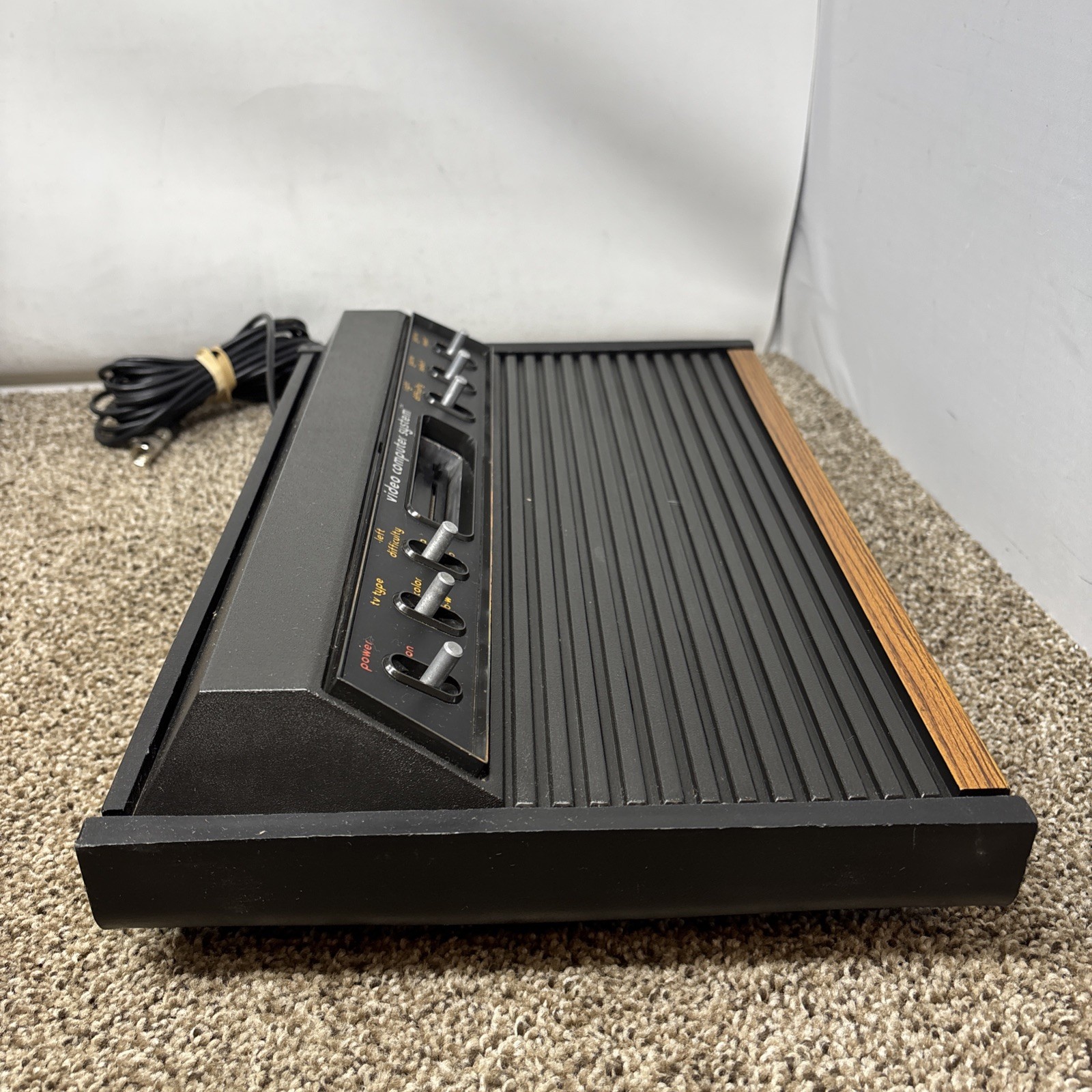 Atari 2600 Heavy Sixer Console In Box Chess Piece Box Tested Works Bundle