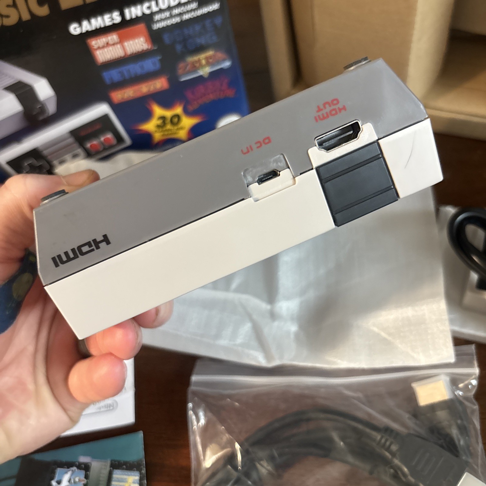 Nintendo Entertainment System 512MB NES Classic Edition Console – White/Gray Cib