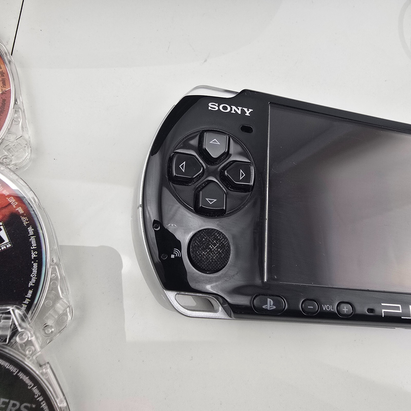 Sony PSP-3001 Playstation Portable Console Bundle – 8 Games/4 Movies, Read!!