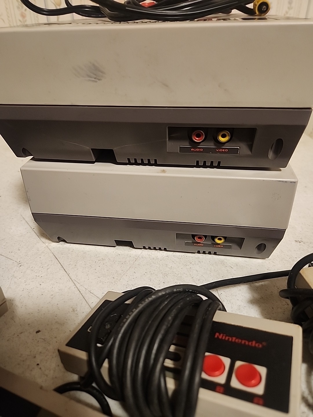 Nintendo NES Lot Of 2 Consoles 10 Games 6 Controllers Contra Mario TMNT