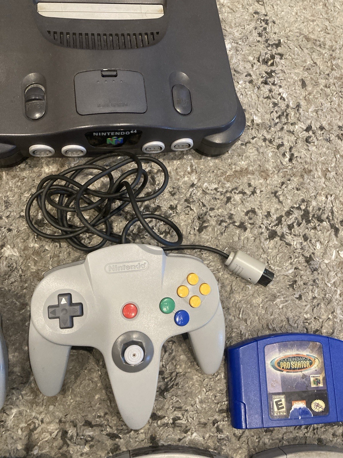Nintendo 64 N64 With 2 Controllers Games Rumble *read Description *