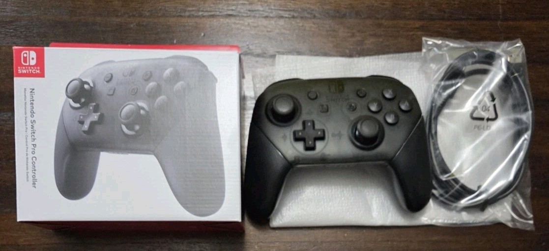 Nintendo Switch – Diablo III 3 Eternal Collection Console Boxed + Pro Controller