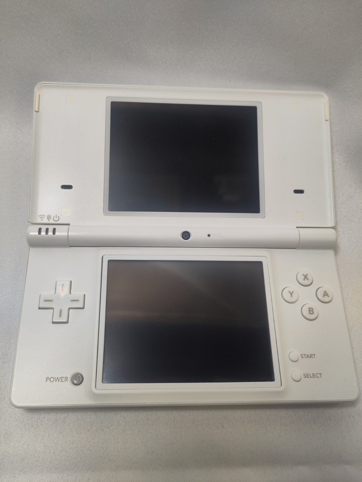 Nintendo DSi Final Fantasy Crystal Chronicles Echoes Of Time Limited Edition