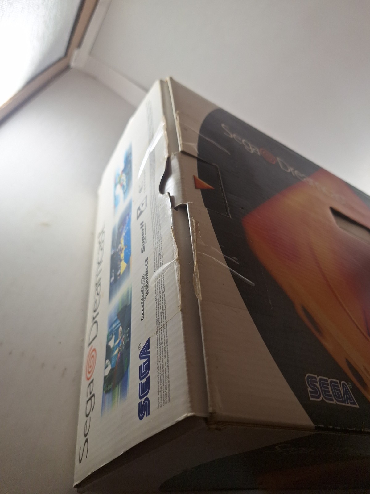 SEGA Dreamcast Launch Edition Home Console – White In Box