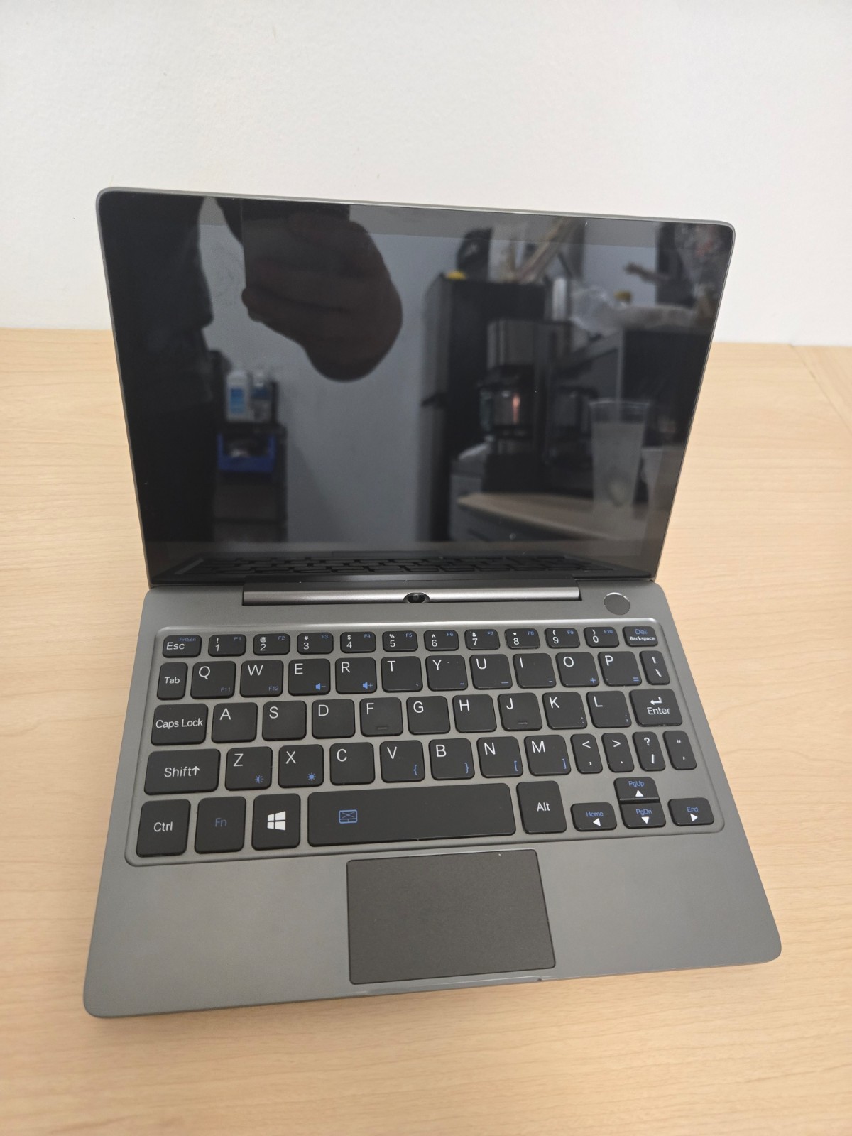 GPD P2 MAX UMPC Intel m3-8100Y 16GB/512GB SSD Windows10 Home Used