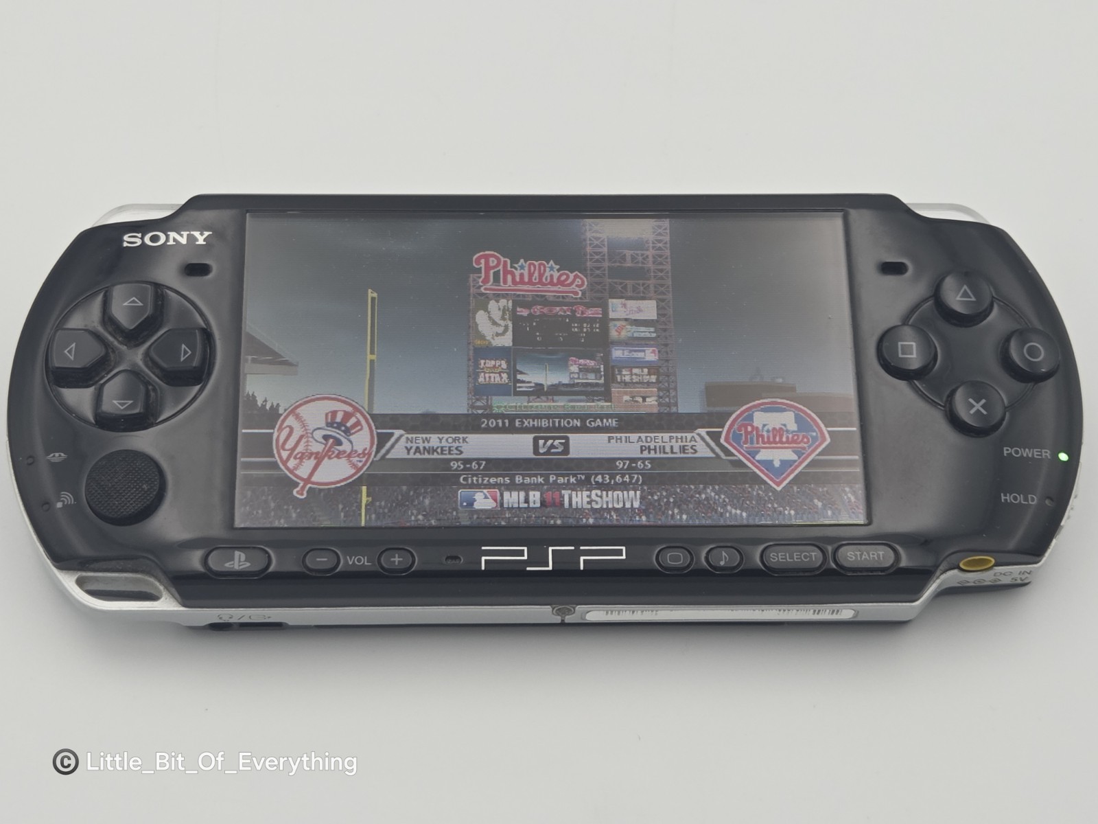 Sony PlayStation PSP 3001 Console (Memory Stick, New Battery, Charger & 3 Games)