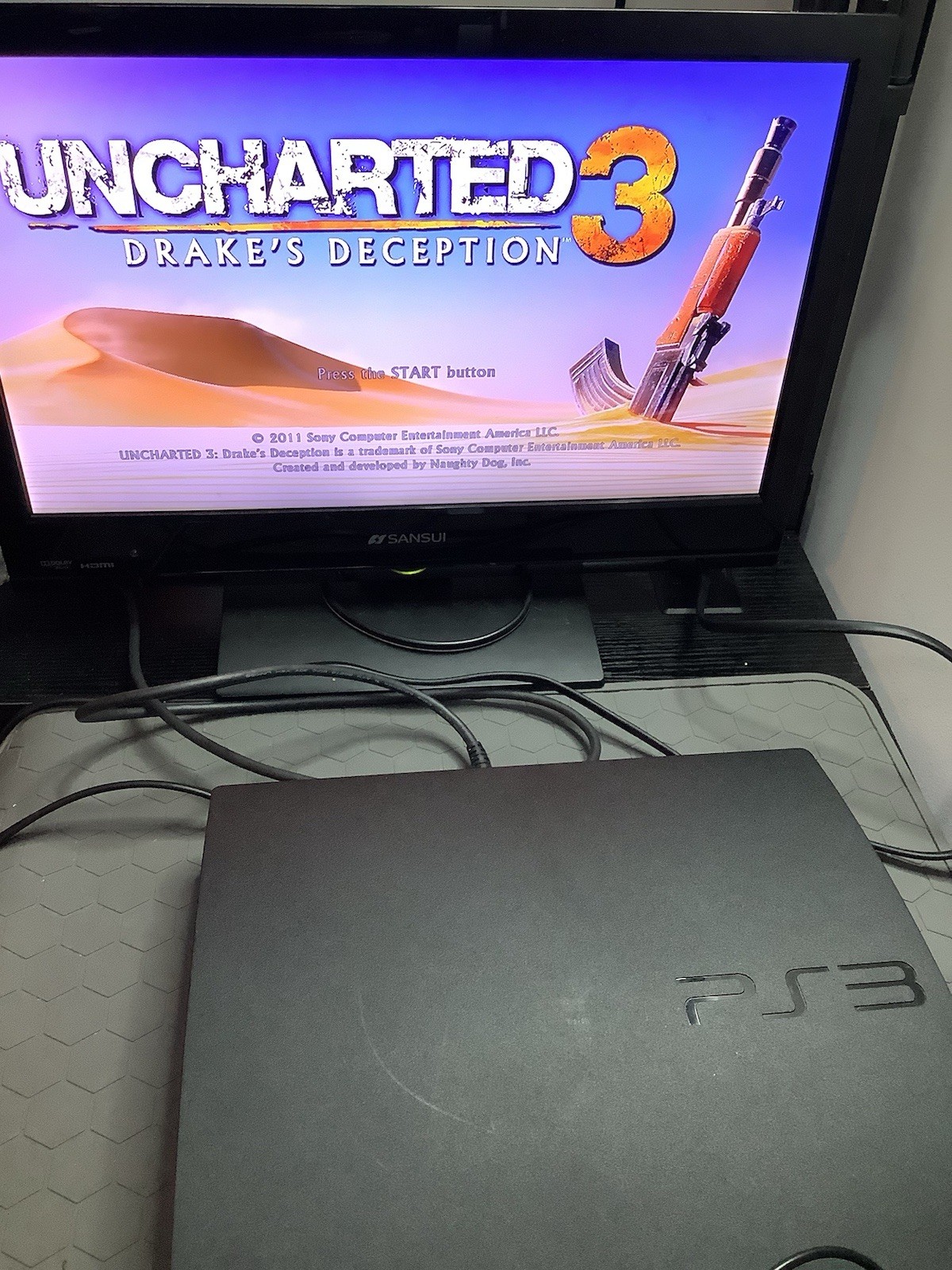Sony PlayStation 3 PS3 Slim Console CECH-3001B 320GB Console Only Tested Working