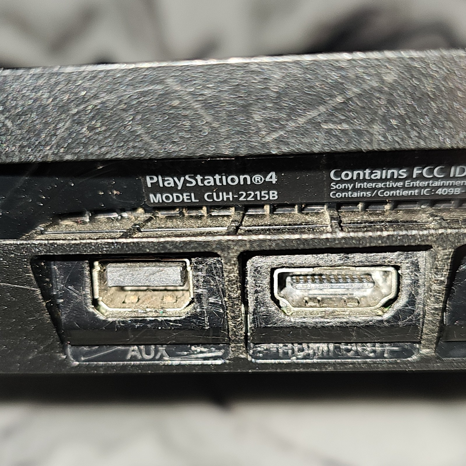 Sony PlayStation 4 Slim Jet Black 1TB Model CUH-2115B Used