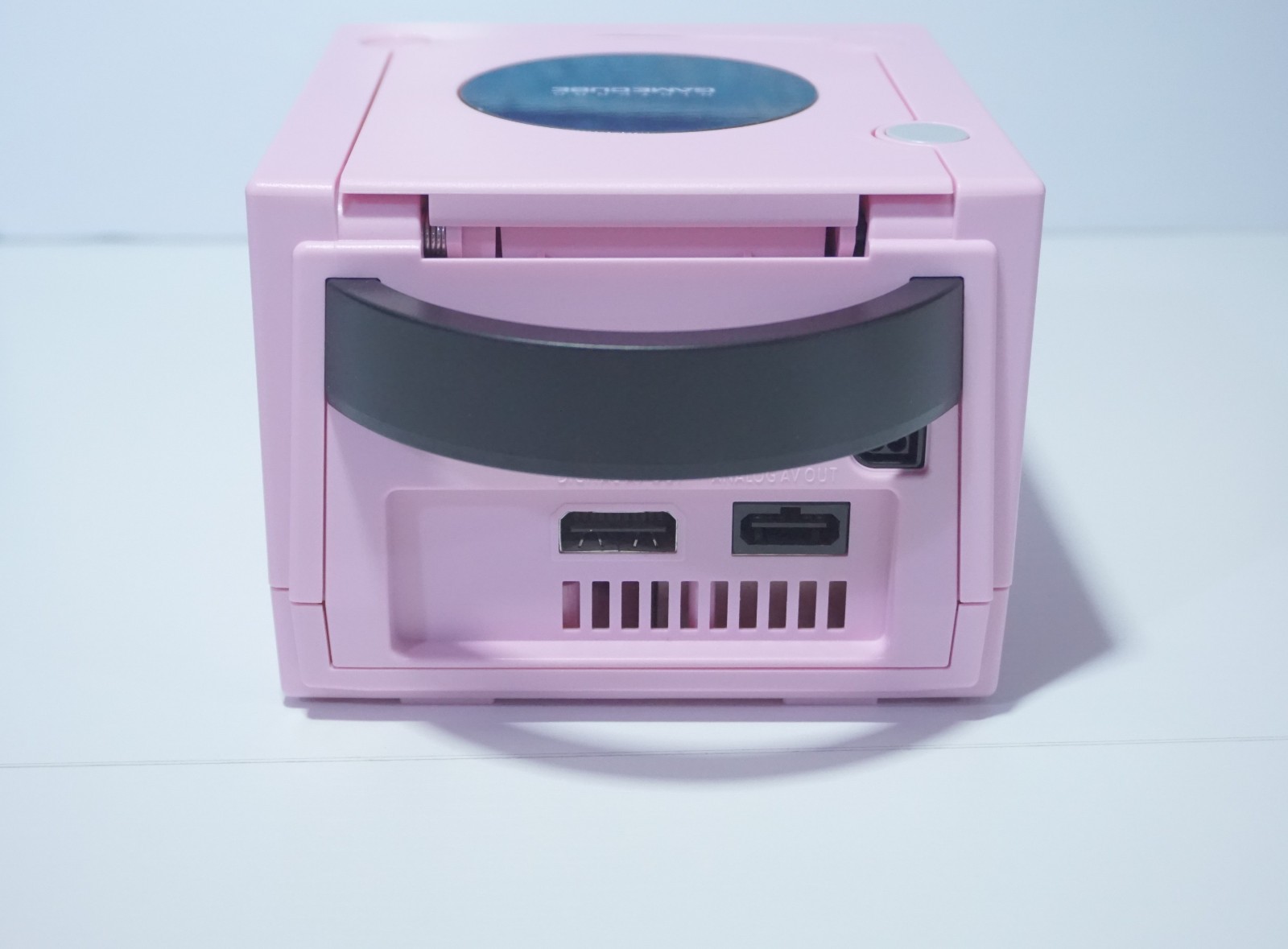 Pastel Pink Nintendo GameCube Console DOL-001 (USA) with Pink LED & Controller