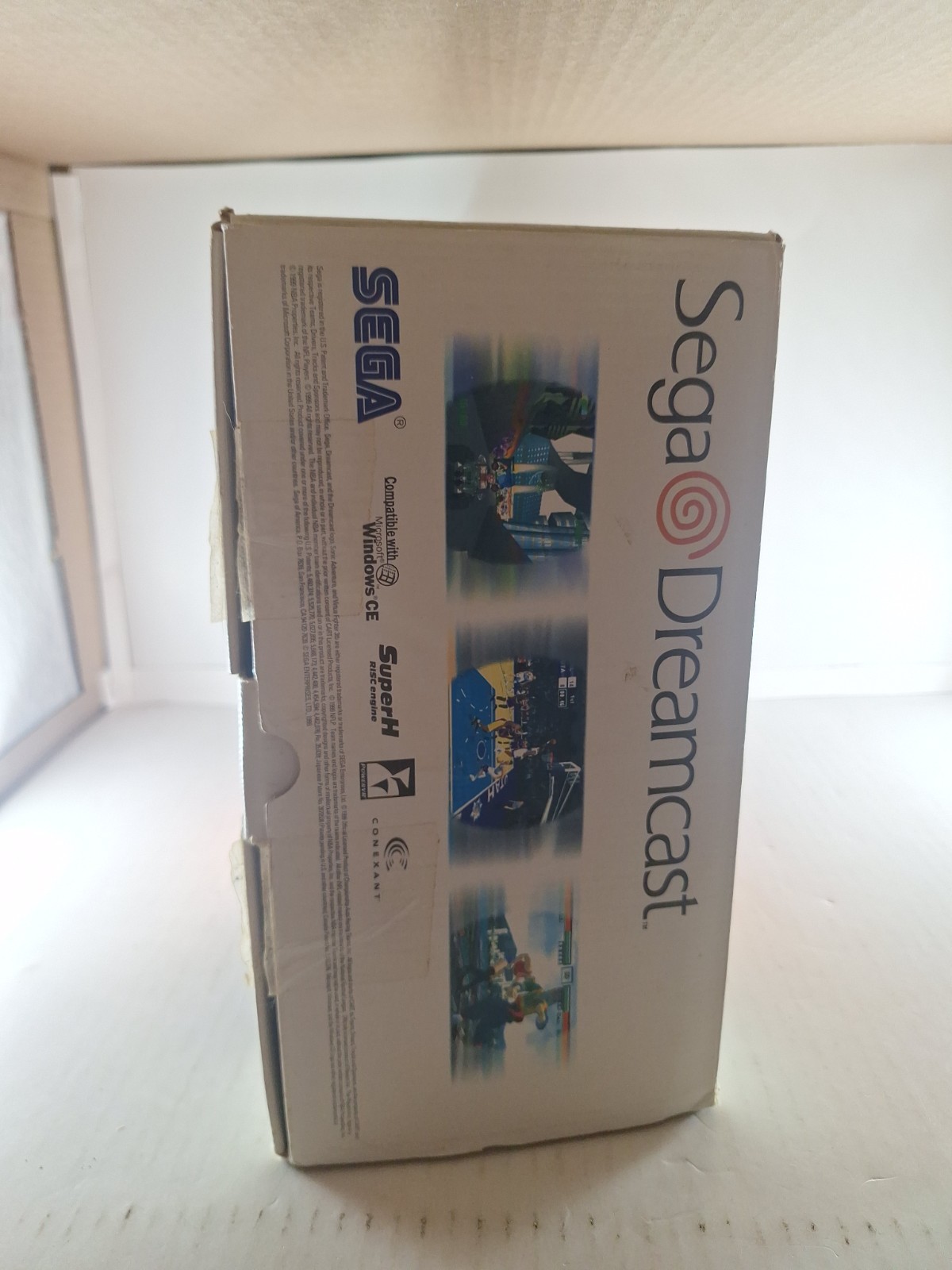 SEGA Dreamcast Launch Edition Home Console – White In Box