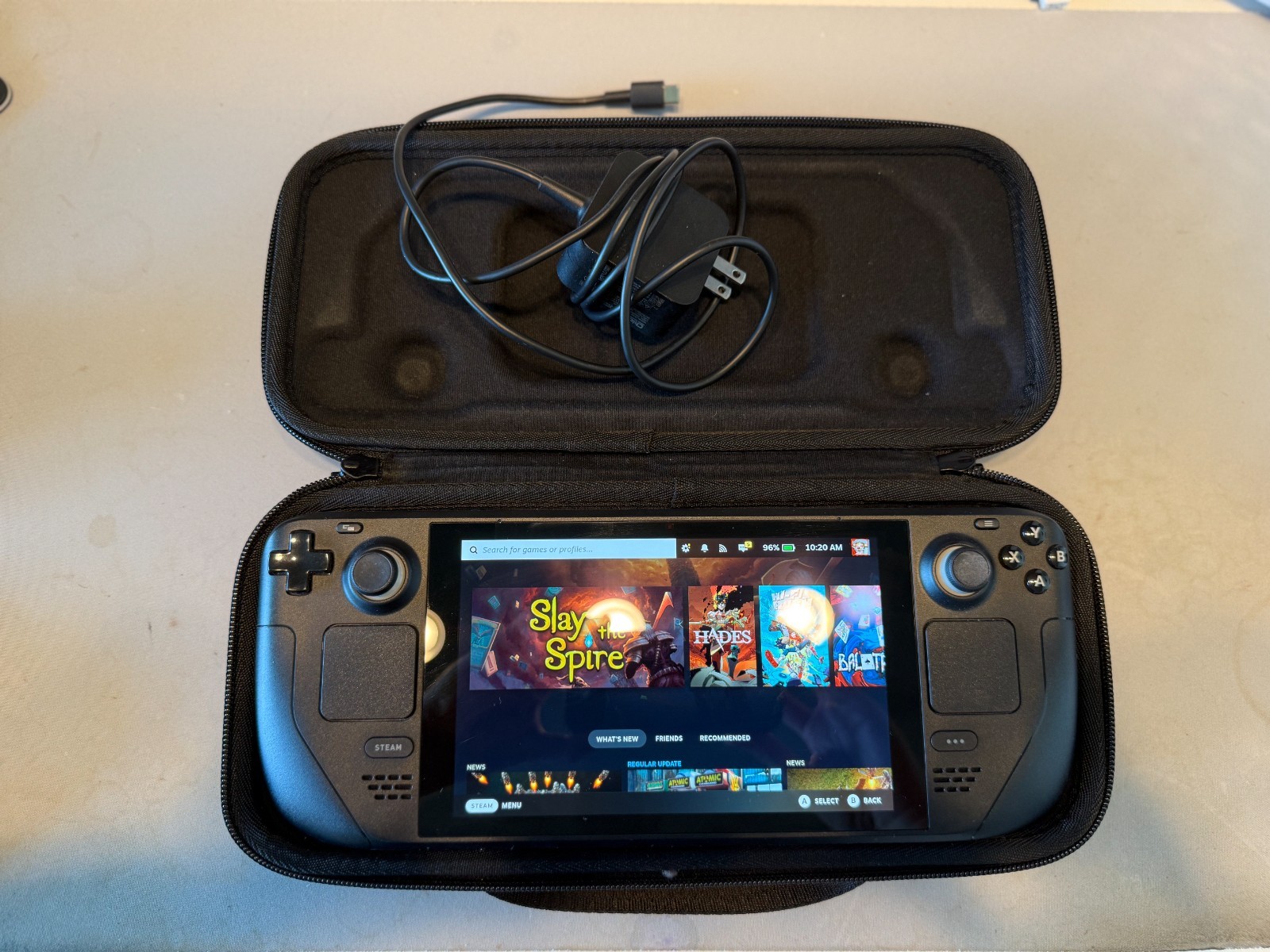 Valve Steam Deck LCD 1TB SSD Handheld Console – Excellent Condition w/ Case