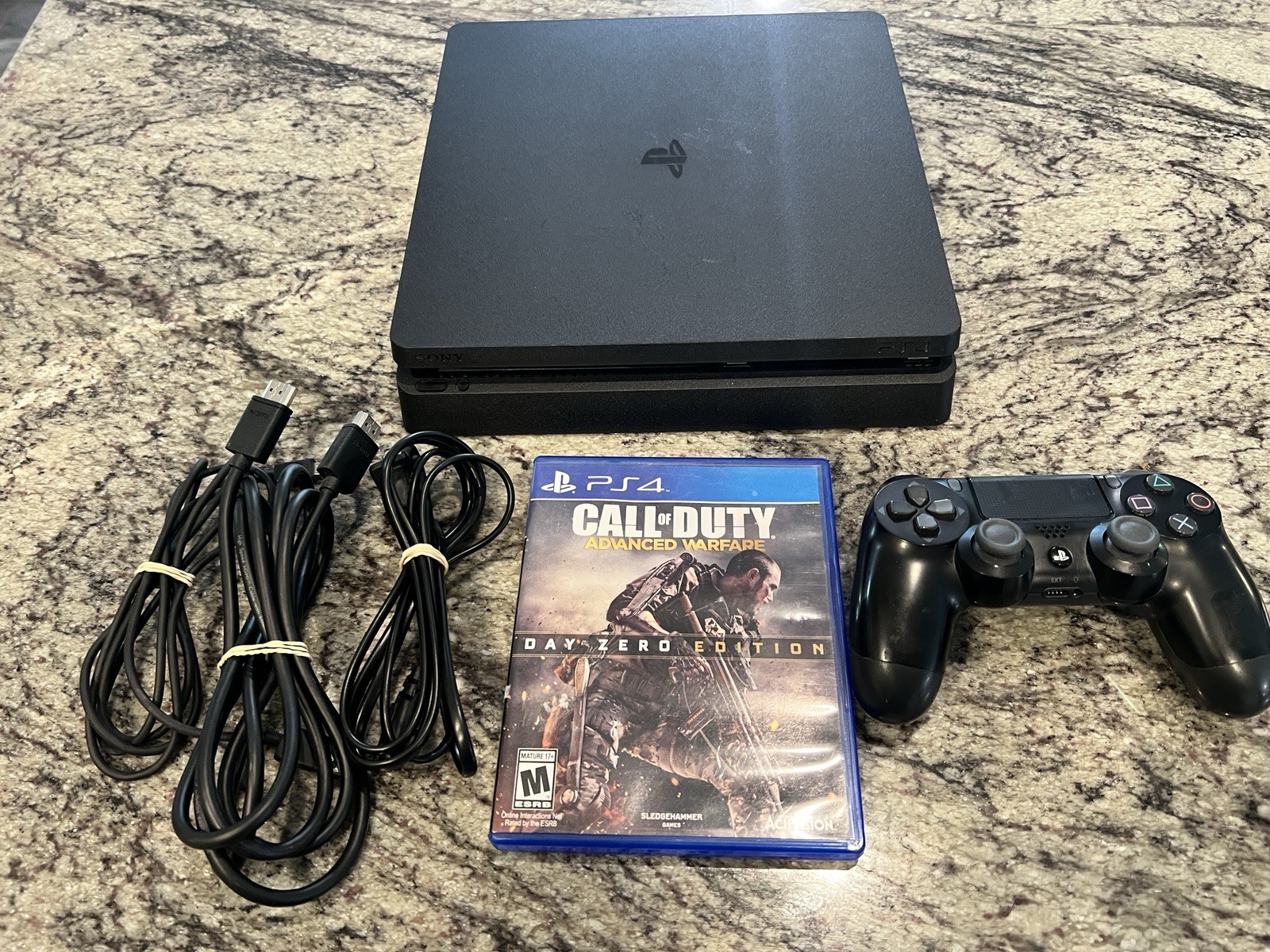 Sony PlayStation 4 PS4 Slim 1TB Black CUH-2115B Bundle Controller Game Cords