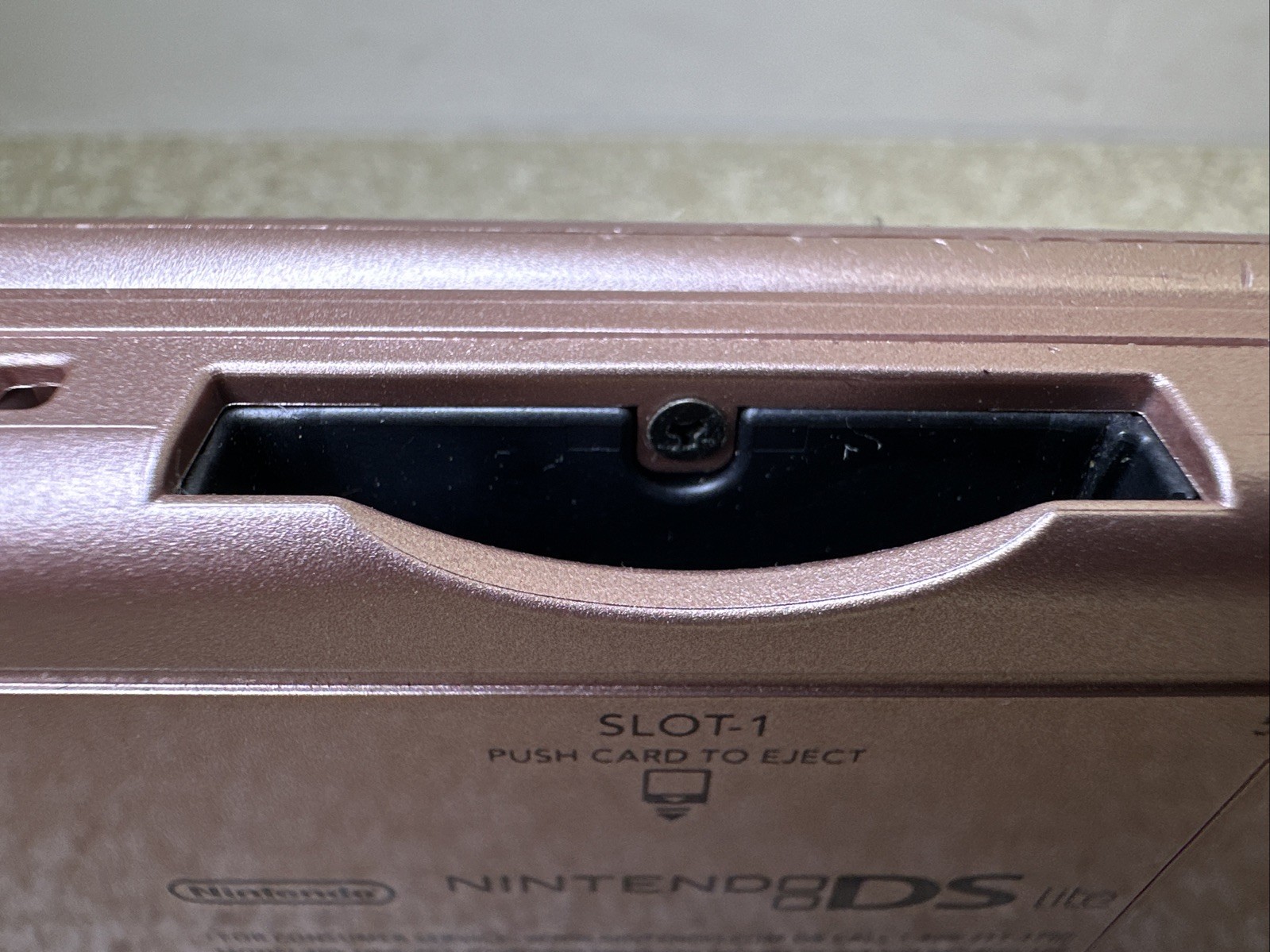 Nintendo DS Lite USG-001 Metallic Rose W/Charger, Stylus & 7 Games Tested/Works