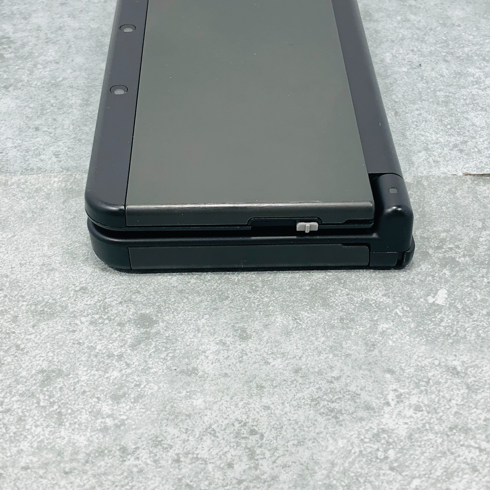 [EX+3] New Nintendo 3DS Handheld Console KTR-001 Black Japan 26-05-31