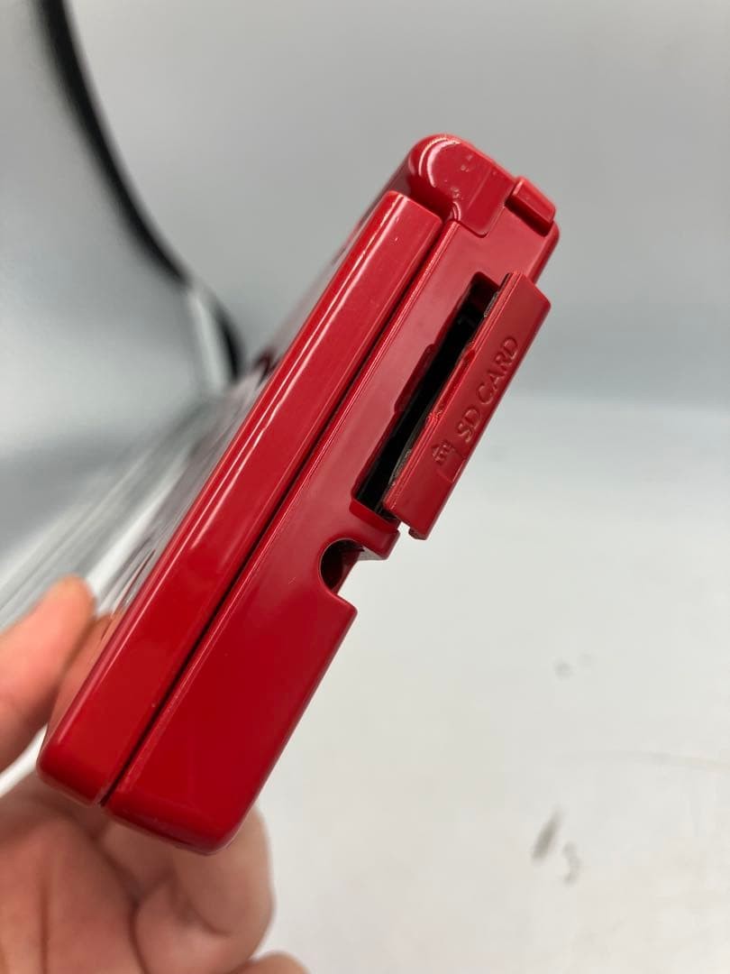 ② Nintendo DSi Red Console [Charger not included]
