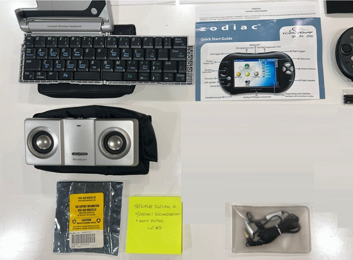 Tapwave Zodiac 2 with OEM AC Adapter, Carrying Case and Lots of Extra’s #3