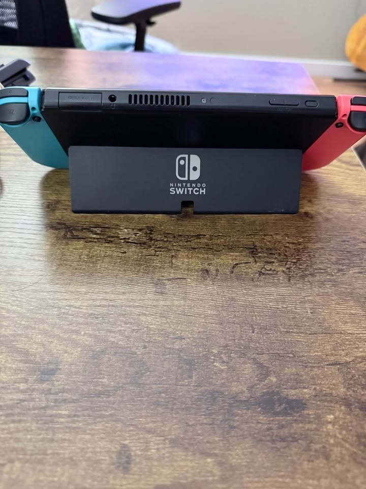 Nintendo Switch OLED Handheld Console 64GB Black/Neon Red/Neon Fast Shipping!