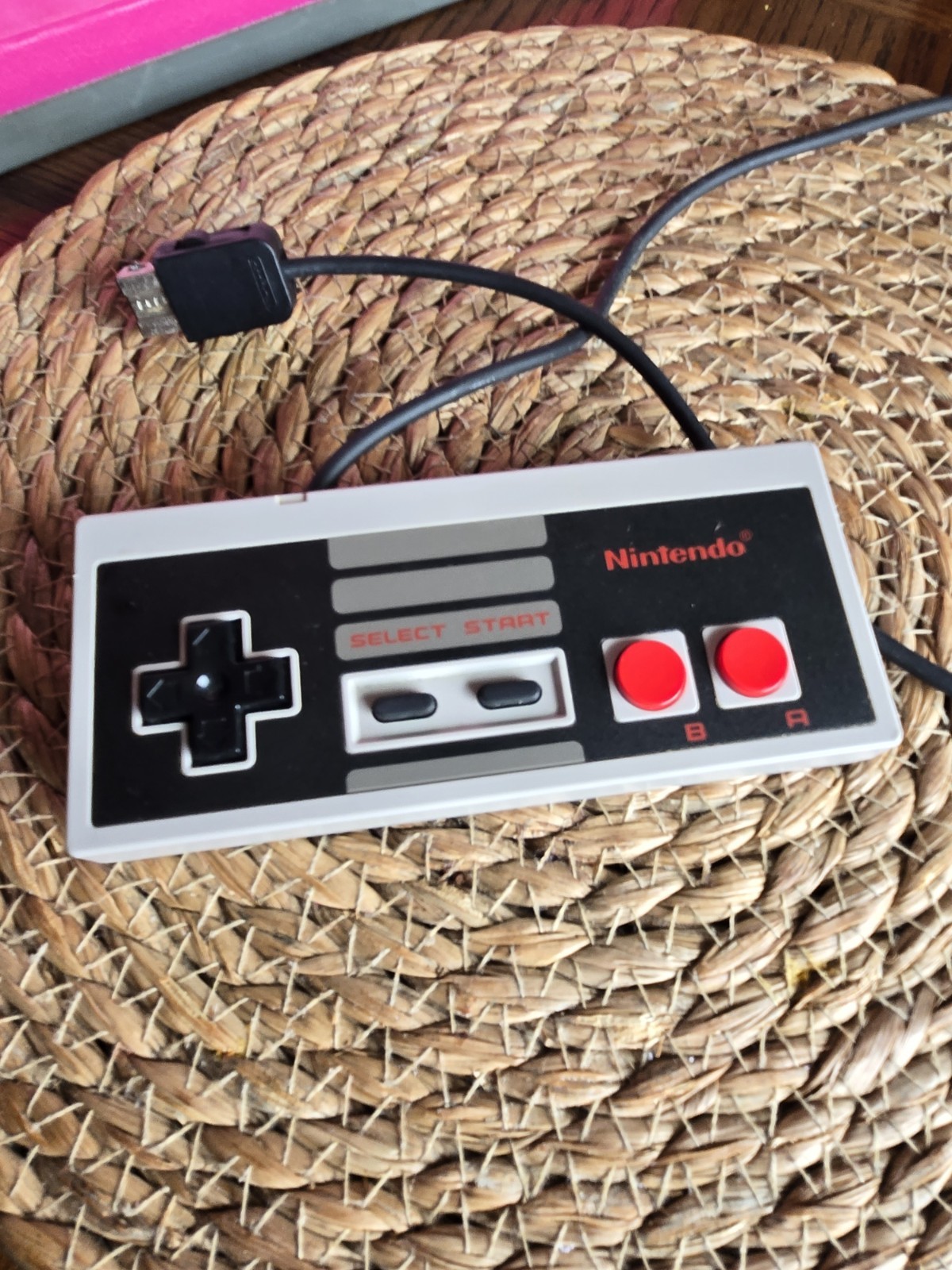 Nintendo Entertainment System: NES Classic Edition (CLV-001) Mini Console