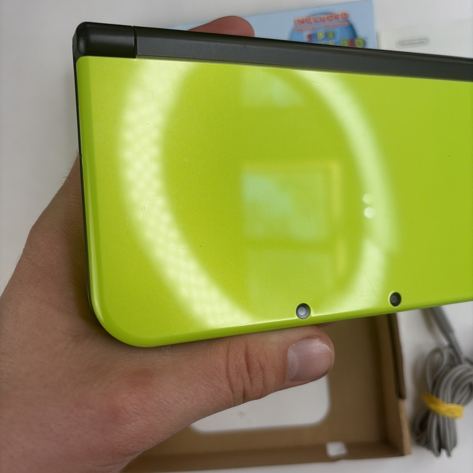New Nintendo 3DS XL Lime Green Super Mario World Edition Complete Box US Model
