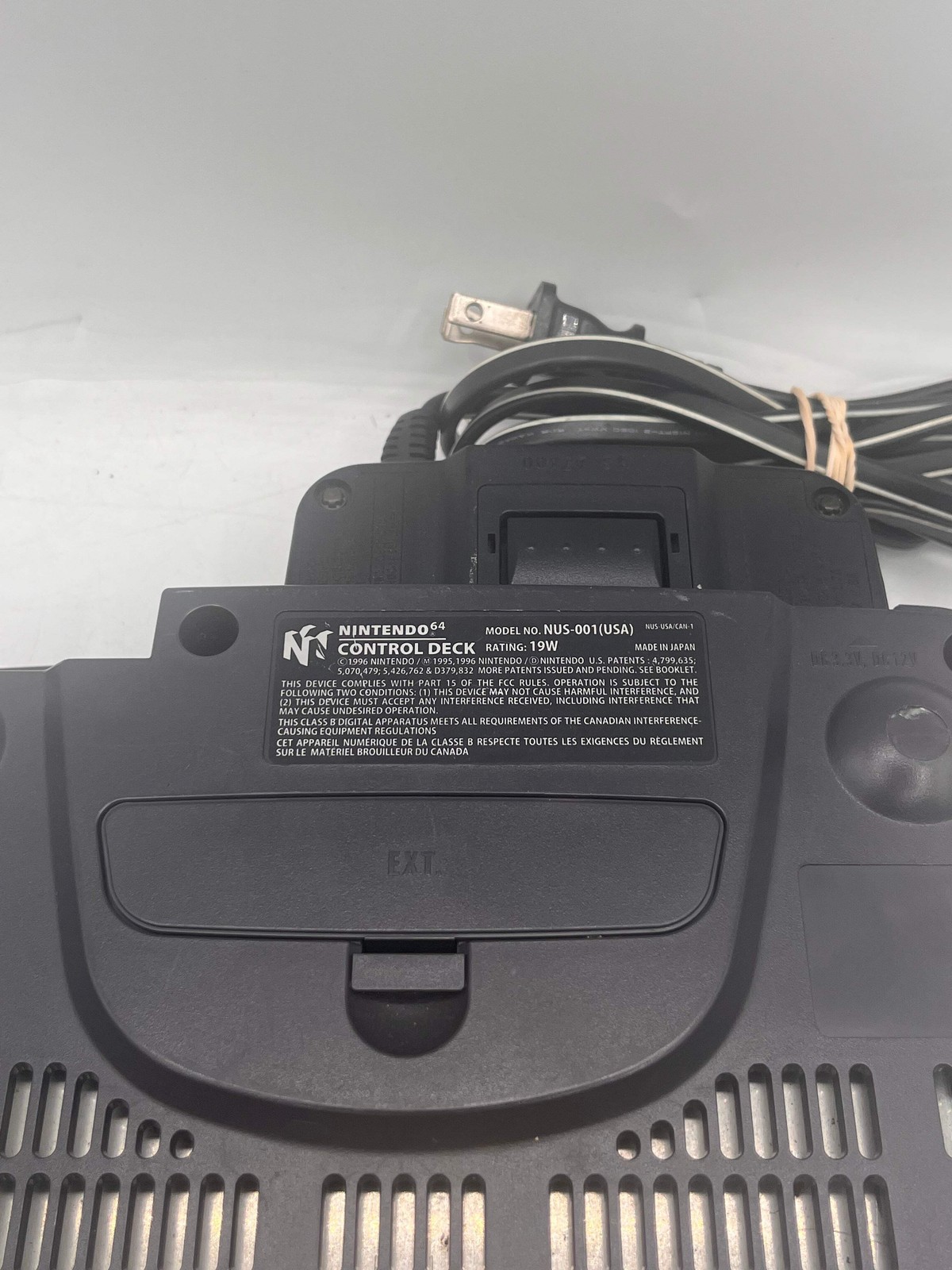 Nintendo 64 N64 NUS-001 1996 Video Game System Black