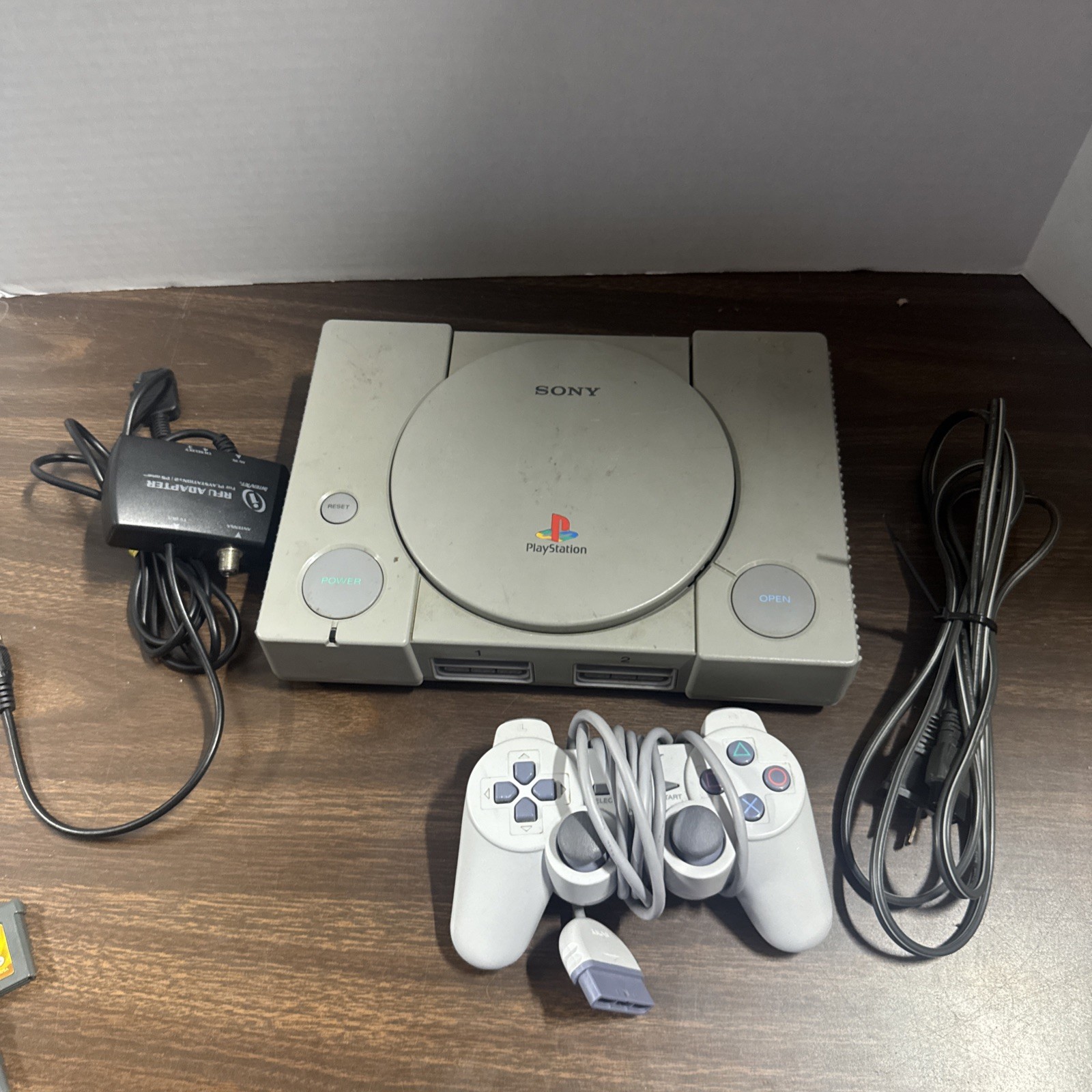 Sony PlayStation 1 PS1 Console SCPH-5501 w/ Controller Power & Tested
