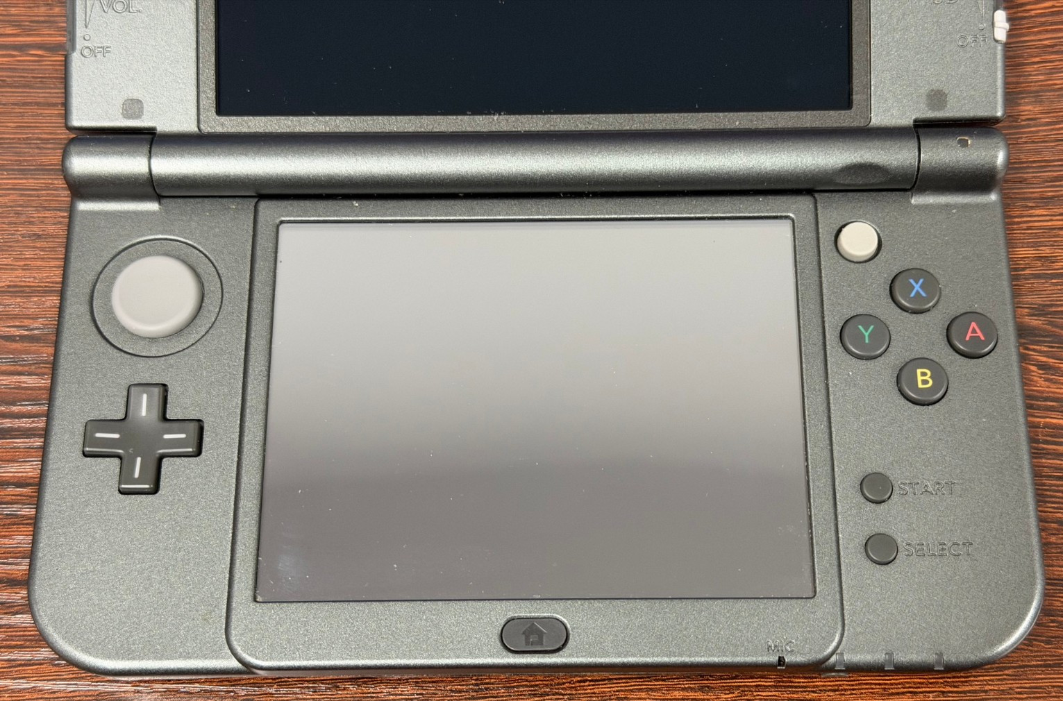 Nintendo New 3DS XL 4GB Handheld System Black – Excellent Used Condition