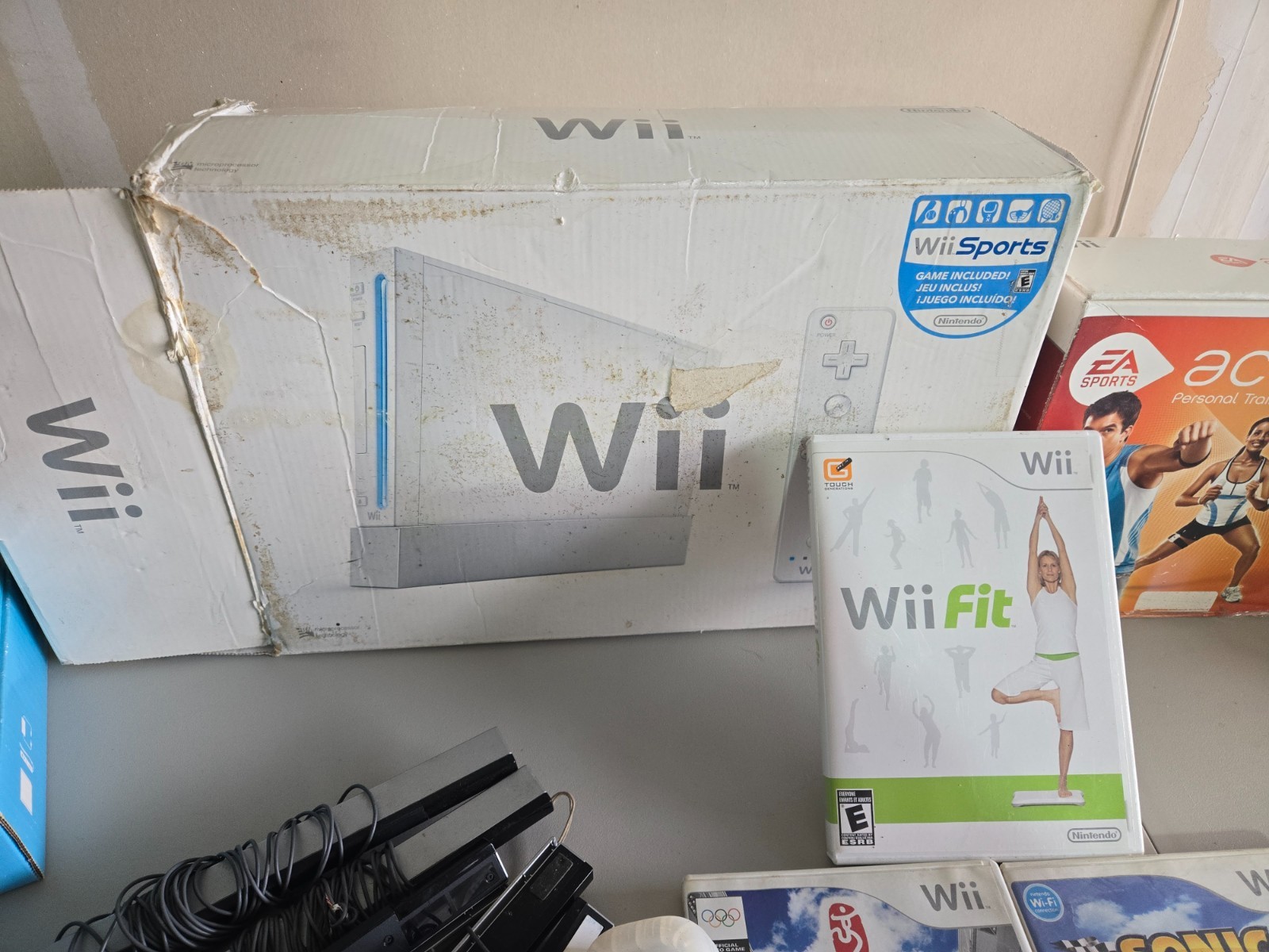 Nintendo Wii 3 Consoles Remotes w/ 10 Games Controllers Mario Sonic HUGE LOT