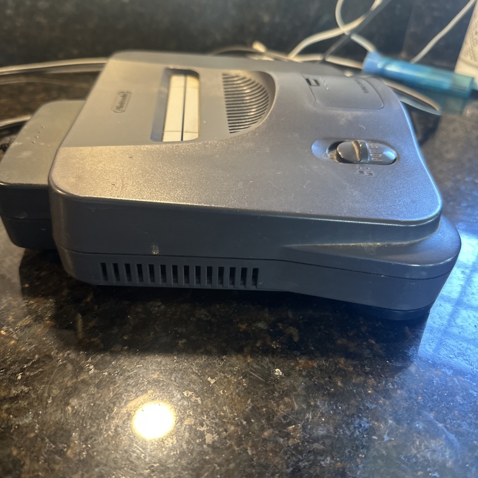 Nintendo 64 System 32MB Home Console – Charcoal Gray