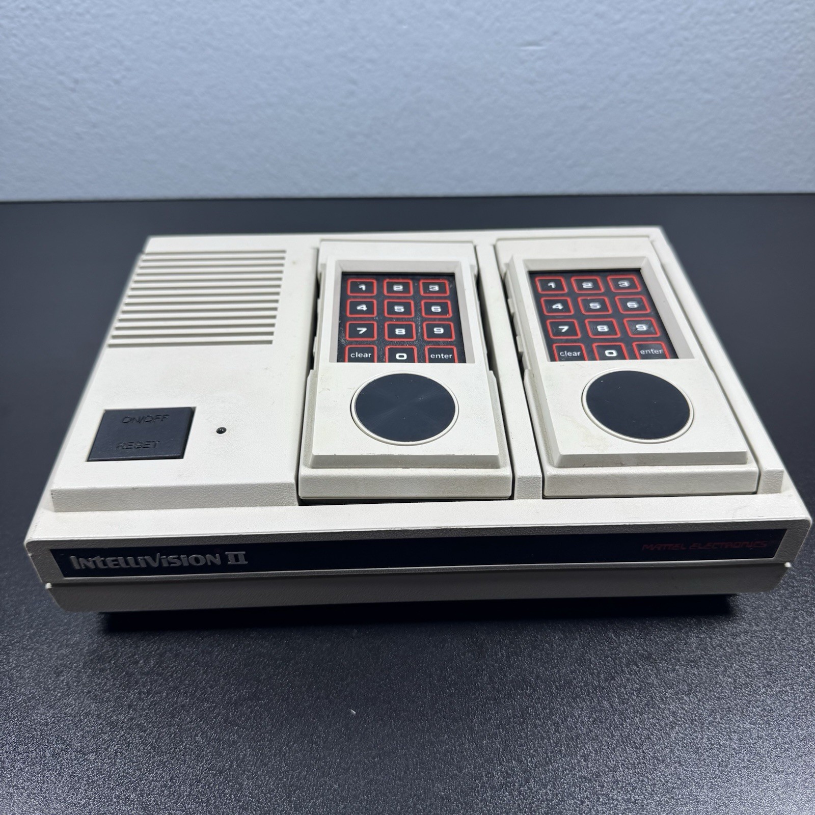 FPOR Intellivision II 2 Console System With 2 Controllers For Parts Or Repair
