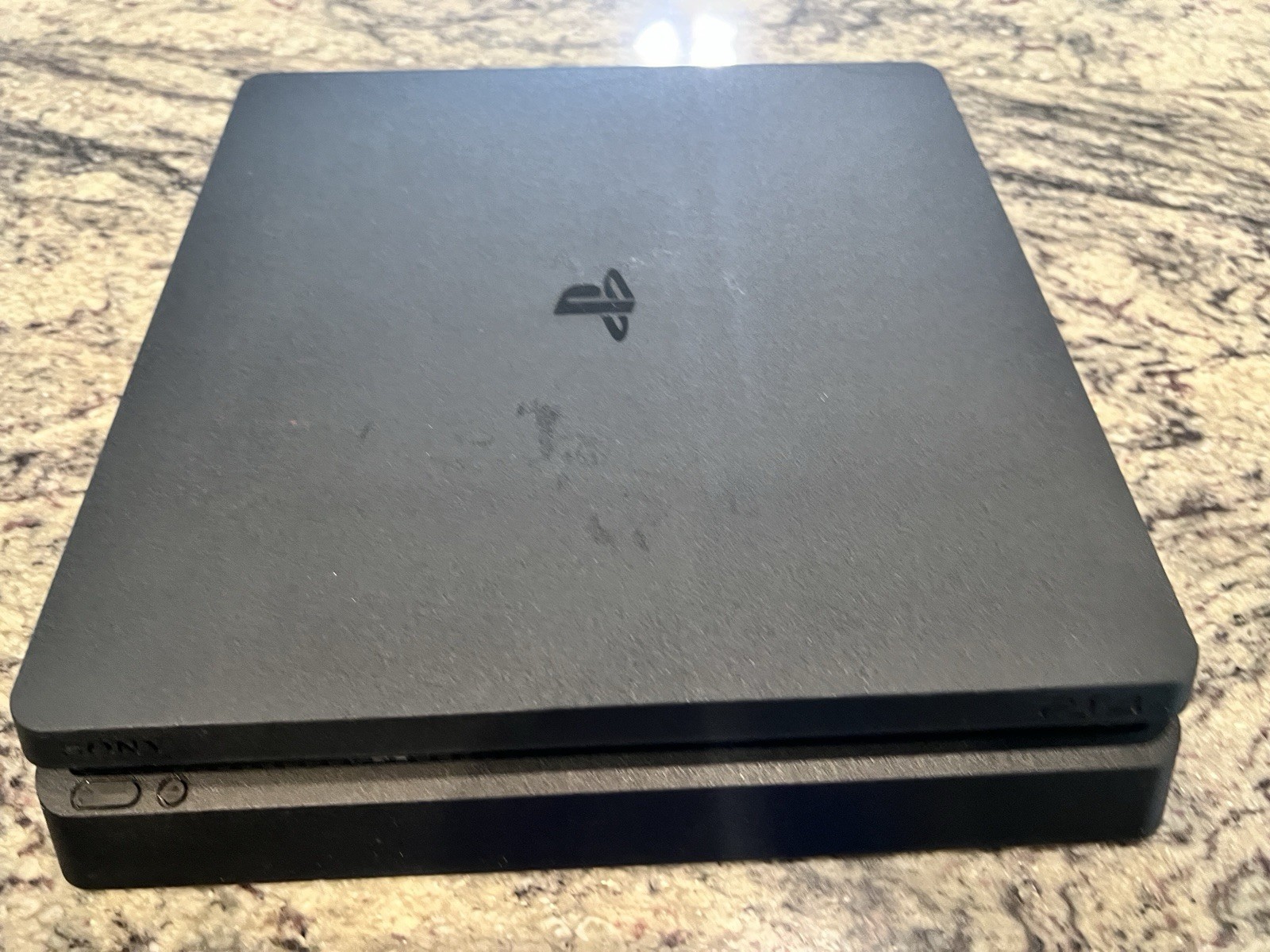 Sony PlayStation 4 PS4 Slim 1TB Black CUH-2115B Bundle Controller Game Cords