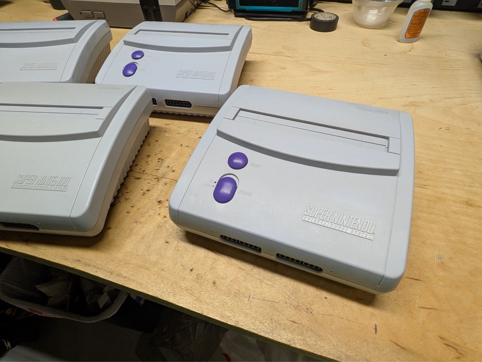 SNES JR – RGB bypass, S-Video, New caps, Regulator, C11 Cap, LED. Great Shape!
