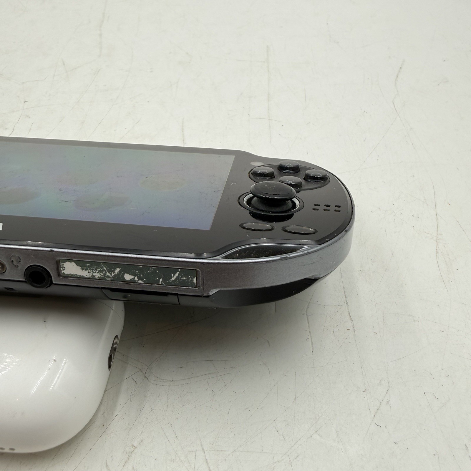 Sony PlayStation PS Vita PCH-1001 Black Handheld Console. With 2 Game Downloaded