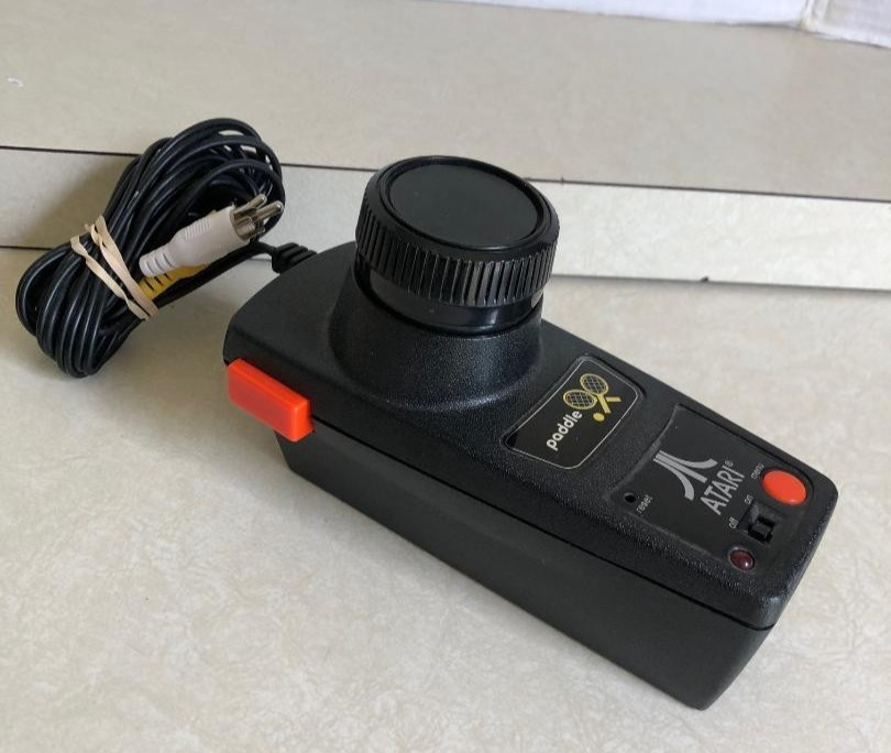 Atari 2600 Paddle Plug N Play 13-In-1 TV Game by Jakks pacific (2004)