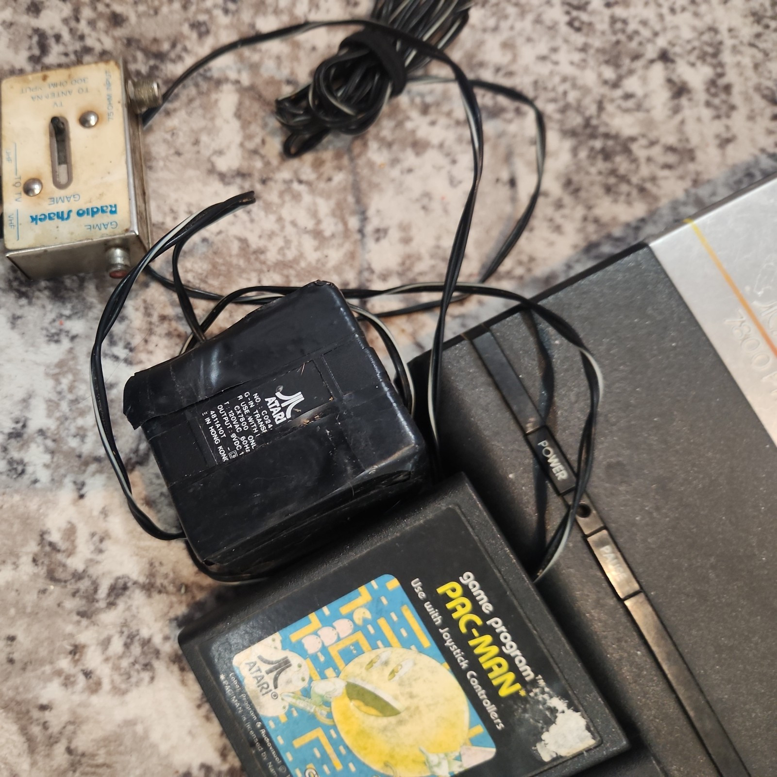 Atari 7800 Pro System Console used!! cosmetic issues with games