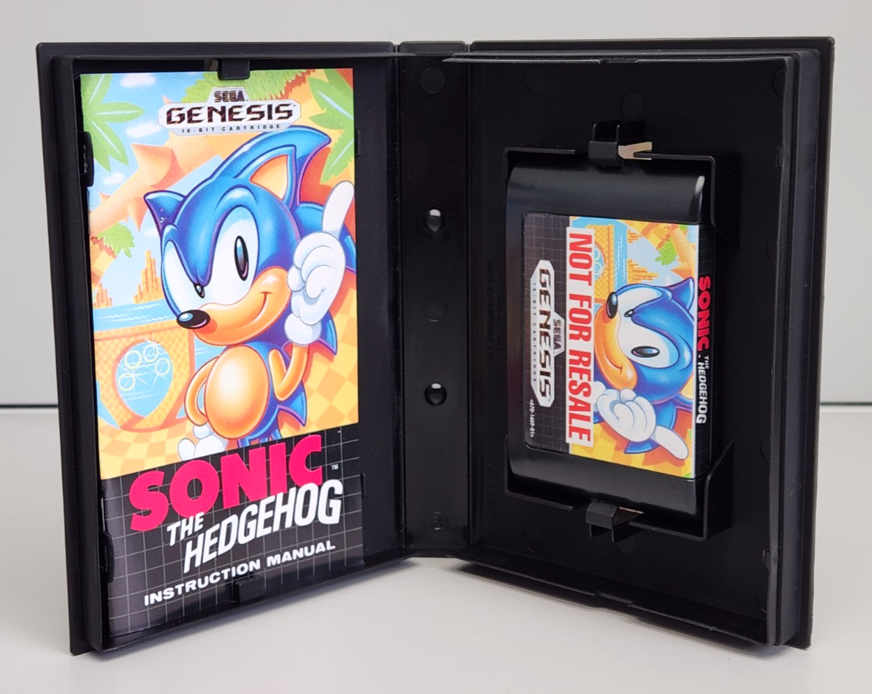 Vtg SEGA Genesis Model MK-1601 V2 Video Game Console MK-1610 Sonic, NEW Open Box