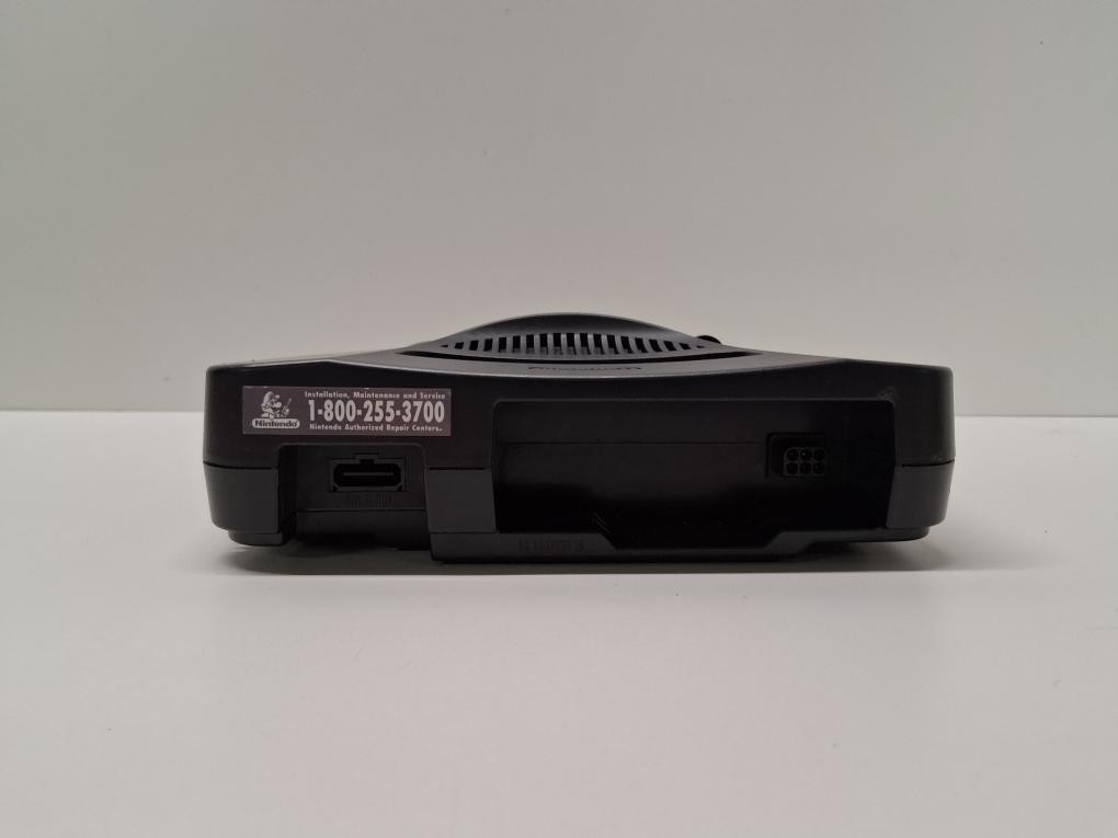 NINTENDO 64 SYSTEM CONSOLE NUS-001 (P06035648)