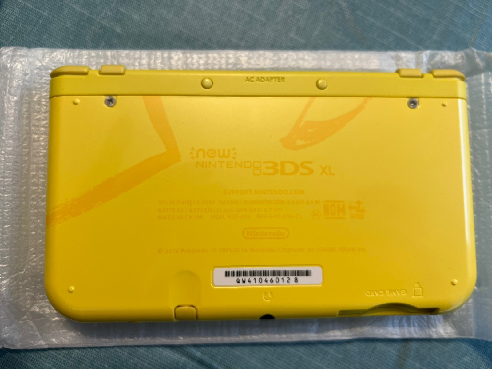 Nintendo New 3DS XL Pikachu Yellow Edition Handheld Console – Yellow