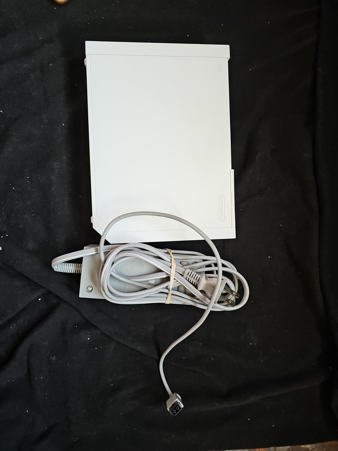 Nintendo Wii RVL-001 512 MB Home Console – White