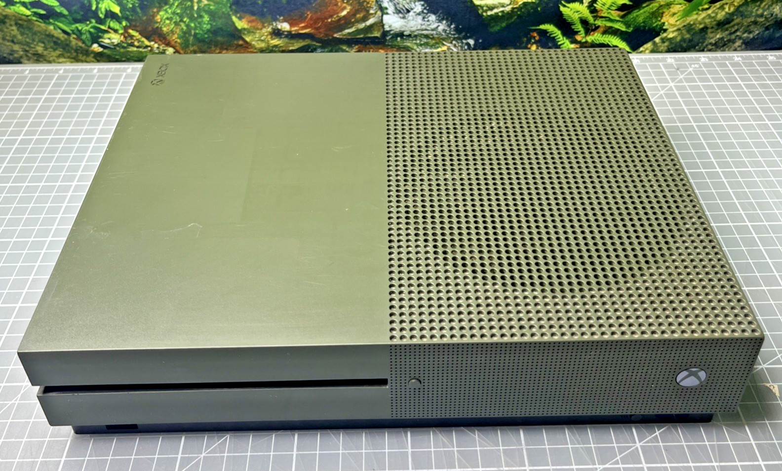 Microsoft Xbox One S 1TB Console Gaming System Works And Reset Military Green