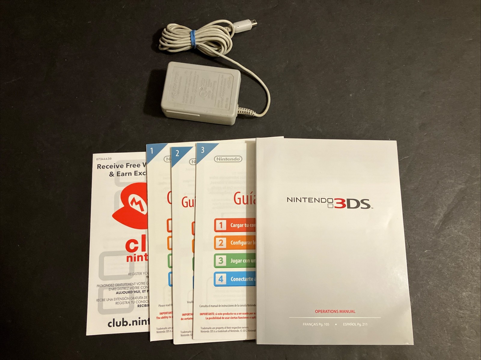Nintendo 3DS Midnight Purple Handheld Console USA Version CIB Different Serial#