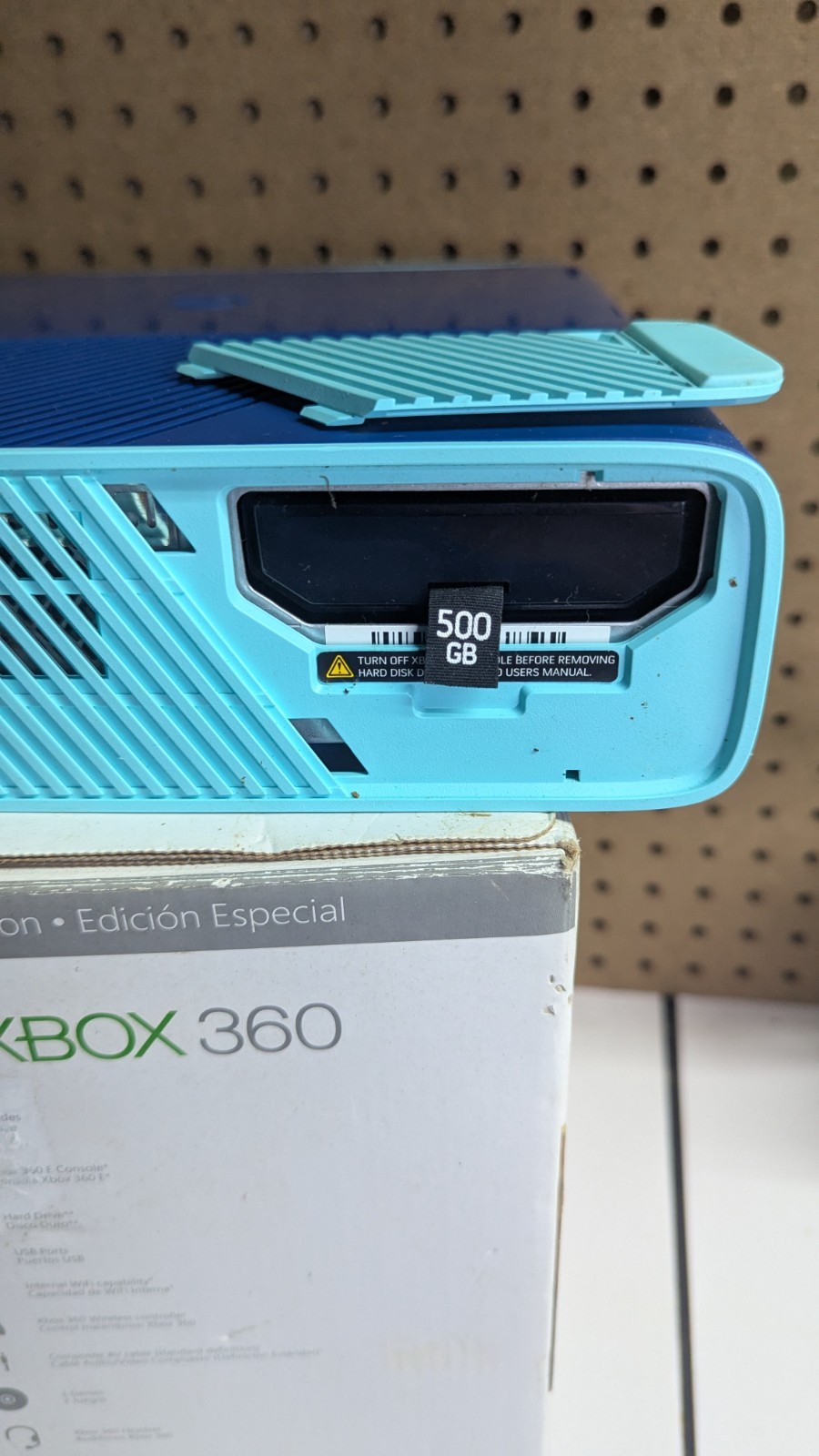 Microsoft Xbox 360 E 500GB Special Edition Console Kinect Bundle BLUE