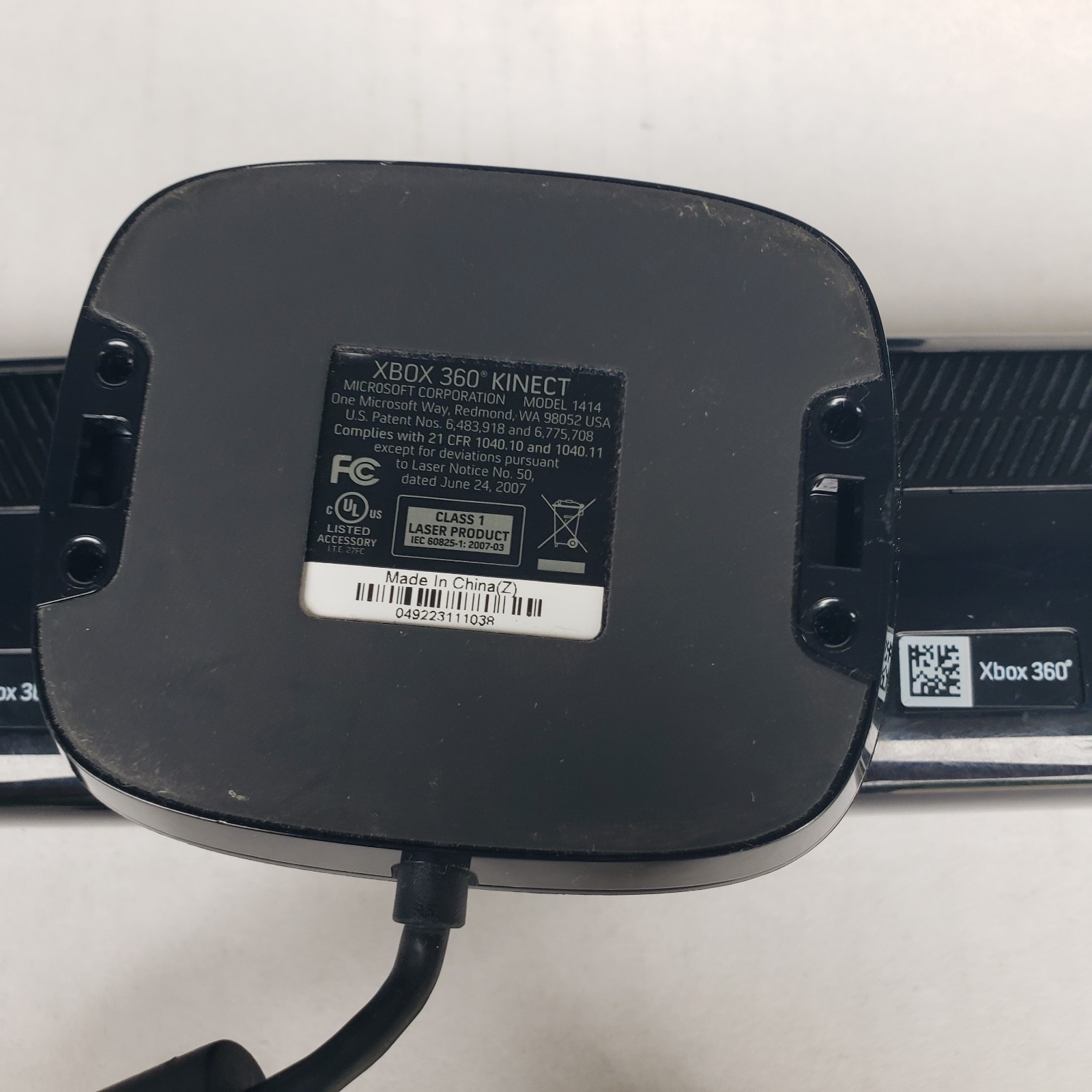 Microsoft Xbox 360 Black 120GB HDD Console with Kinect OEM Controller & Cables