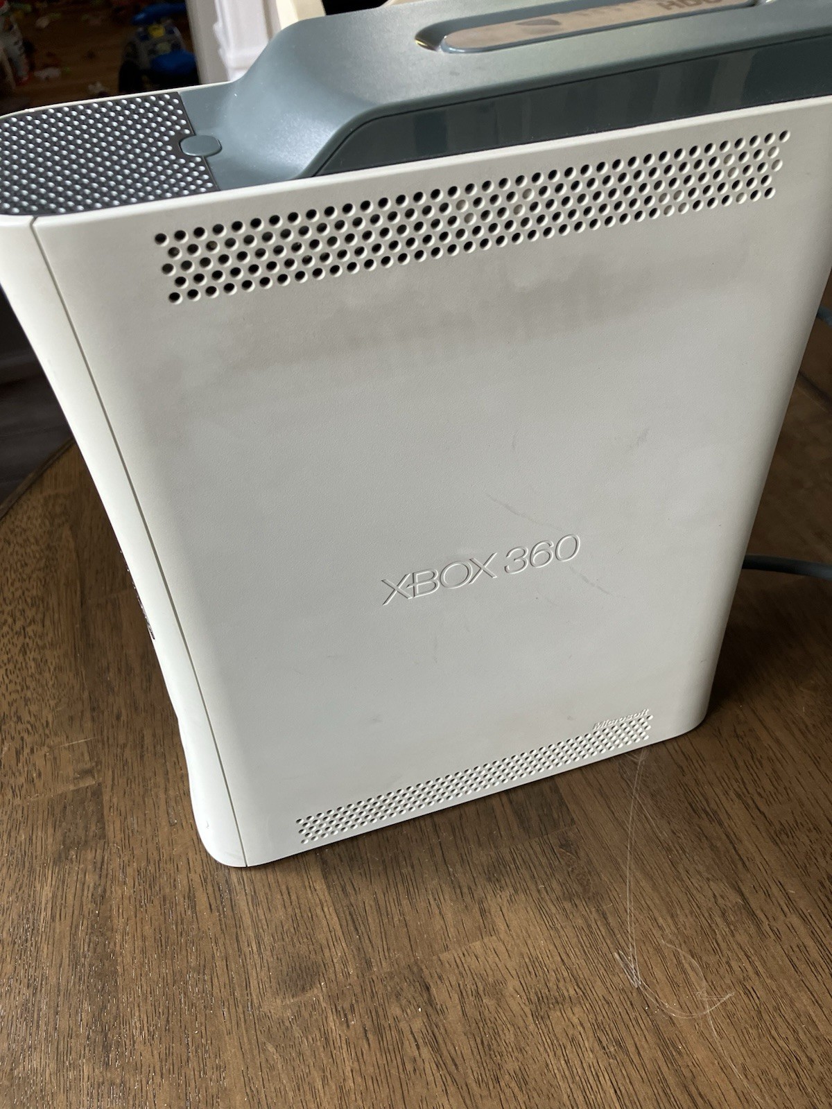 Microsoft Xbox 360 White Console With 100GB Storage Hard Drive – Tested Working