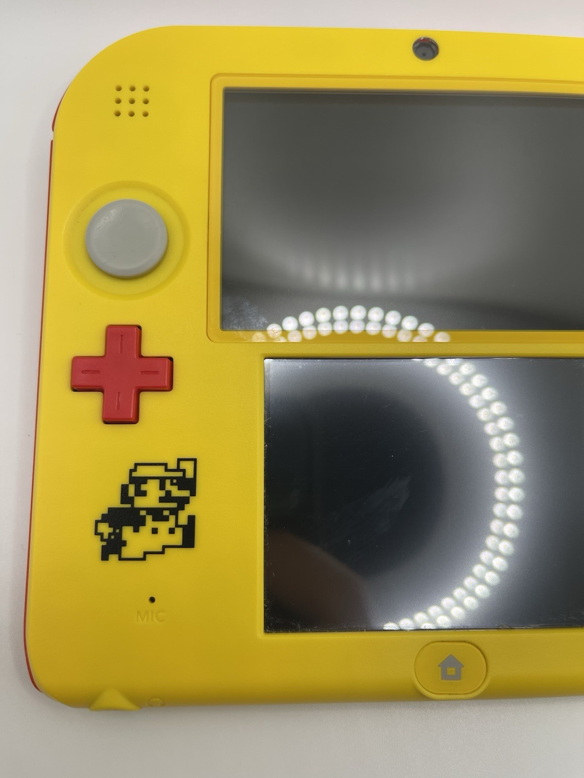 Nintendo 2DS Super Mario Maker Edition Yellow Handheld (FTR-001) & Charger