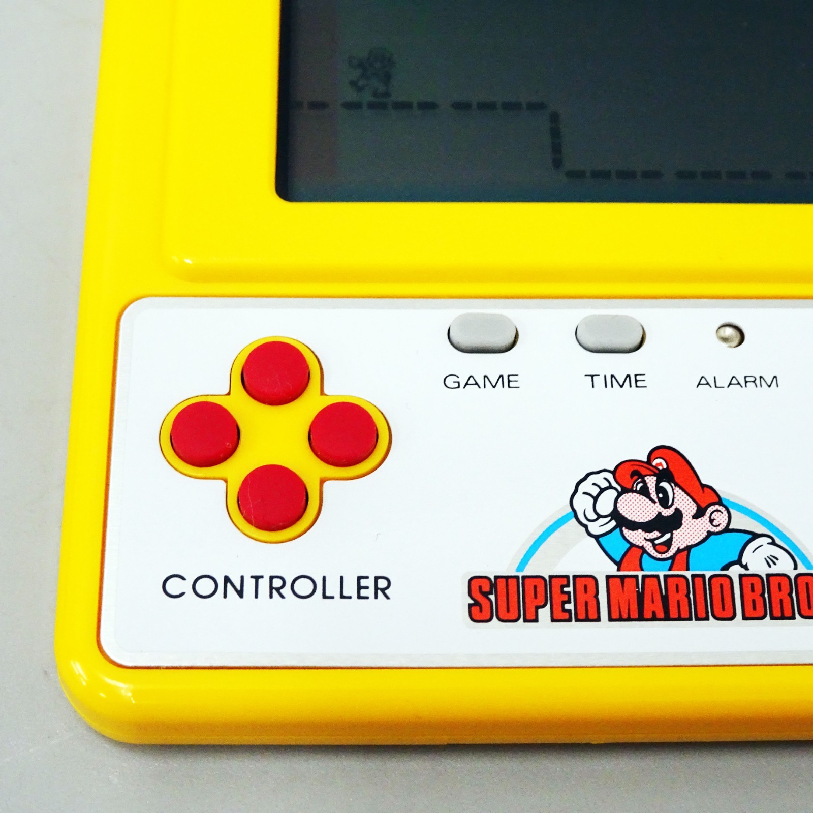 Nintendo Super Mario Bros Game Watch Famicom Grand Prix F1 Racing Prize YM-901
