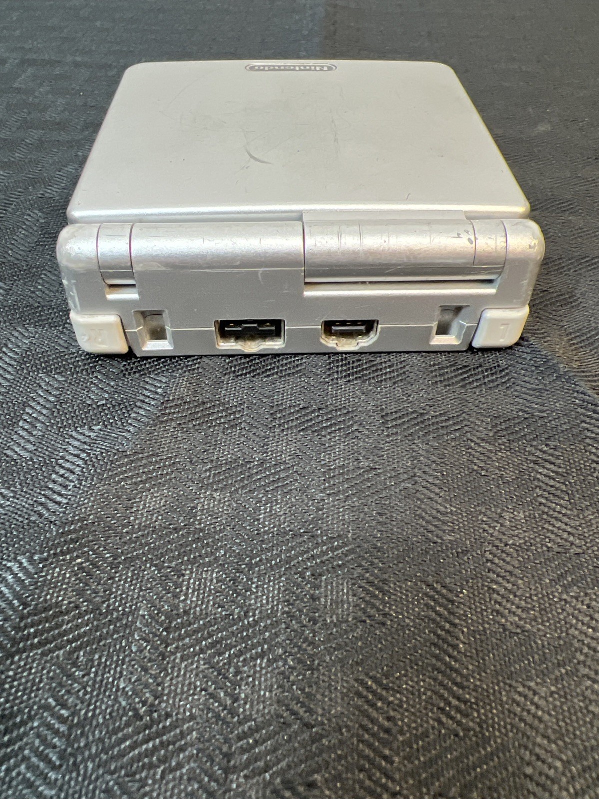 Nintendo Game Boy Advance SP Silver Console with Headphone Jack -No Battery READ