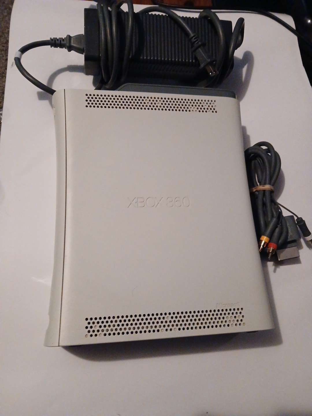 Microsoft Xbox 360 60GB Matte White Arcade Jasper V2 Console